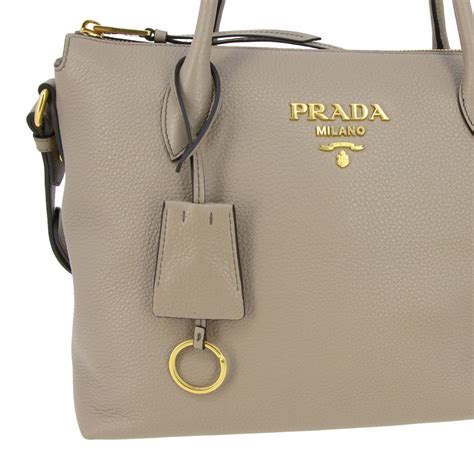 prada tasche zum umhängen|Prada taschen damen.